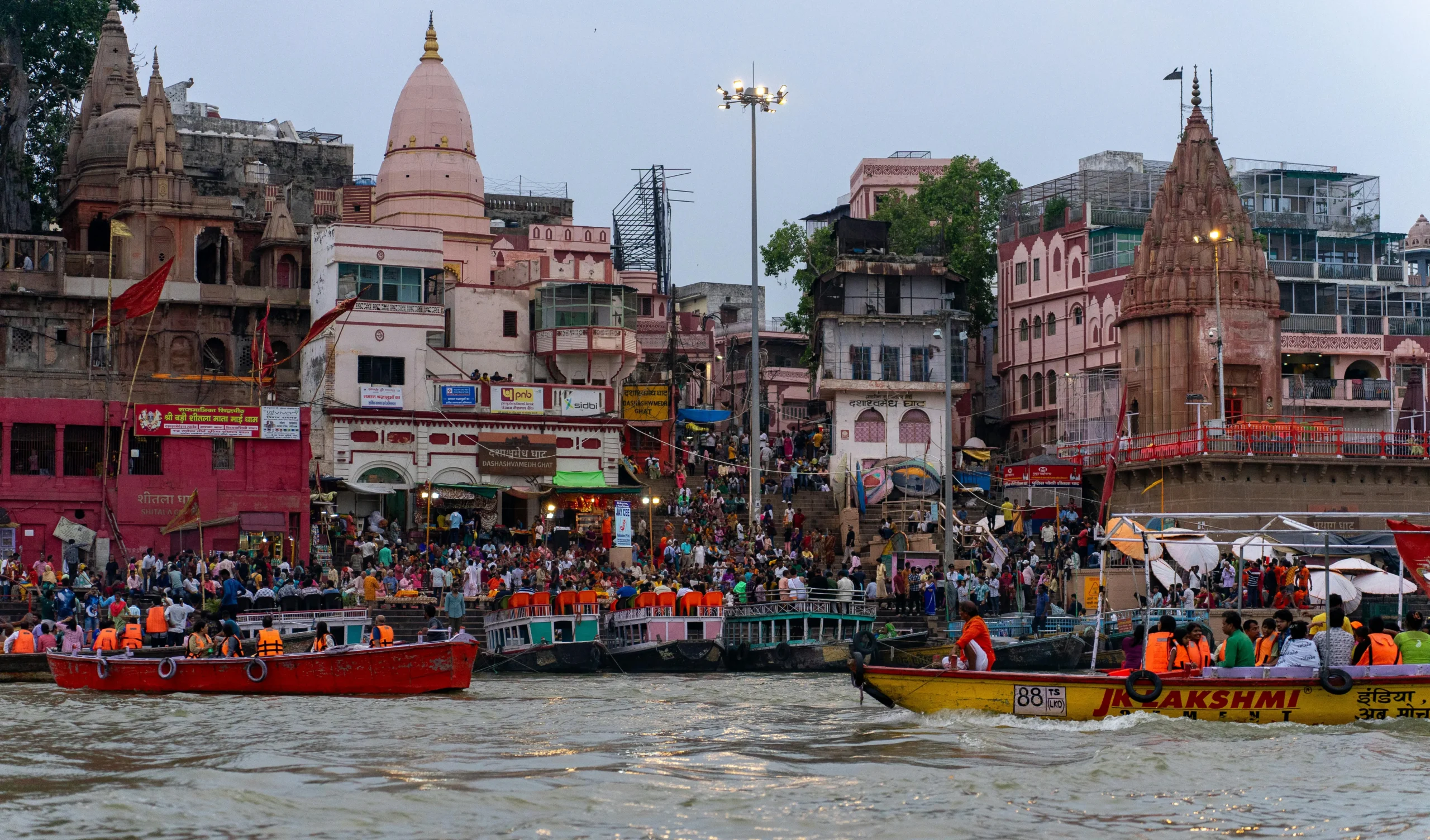 Dashashwamedh ghat to Manikarnika heritage walk